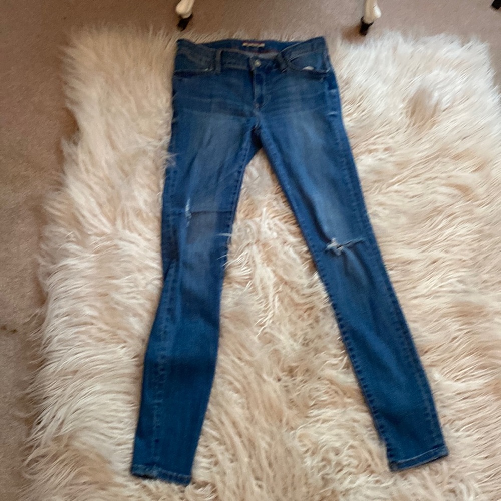 Skinny jeans